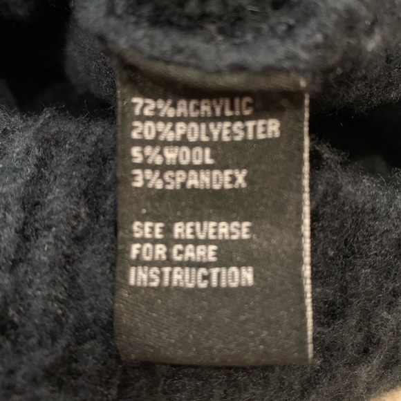 Large Wool blend sweater. Beautiful detail work - Picture 10 of 13